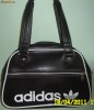 Geanta Adidas model clasic