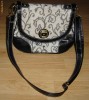 GeantaTrendy Imitatie Piele cu Textil Alb/ Negru