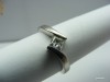 Superb inel aur alb 9 k ct  cu zircon