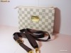 Geanta LOUIS VUITTON Tip Postas! Damier Azur!