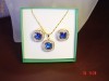 Set placat cu aur de 18k, format din colier si cercei cu cristale safir princess cut si cristale swarovski clear, bijuterii mireasa