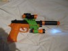 Pistol cu amortizor si luneta , muzica ,lumina