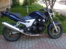 Kawasaki zr7