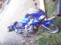 vand moto street Suzuki SV650S sau schimb cu auto