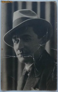 Autograful lui George Calboreanu pe ilustrata cu fotografia sa , interbelica foto