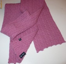 Fular dama GAP, original, roz, lana, frumos lucrat, IMPECABIL -  Colectie Winter 2011 foto