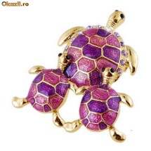 Brose familie de broaste testoase, placate cu aur galben 18K cu cristale Swarovski,  verde si violet foto