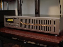 EQ yamaha eq-550