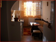 VAND/ SCHIMB AP 3 CAMERE DEC ! OCAZIE BUNA! ZONA FOARTE BUNA! foto