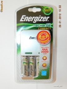 INCARCATOR ACUMULATORI ENERGIZER - NOU! foto