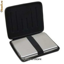 UDG Creator Laptop Shield 17 Inch (Black) U8053BL