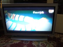 plasma grundig xephia 107 cm