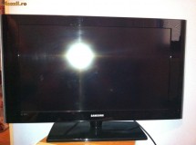 TV     SAMSUNG    LCD