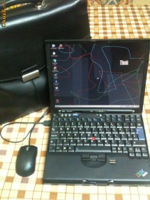 Lenovo X61s + docking + geanta piele