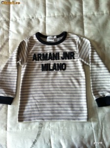 BLUZA  ARMANI JUNIOR SUPER ! foto