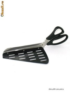 Foarfeca speciala pentru pizza