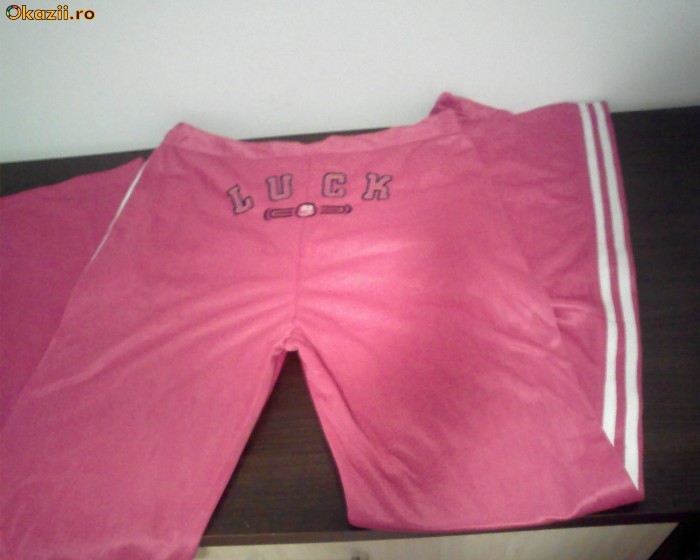 PANTALONI TRENING DAMA foto mare