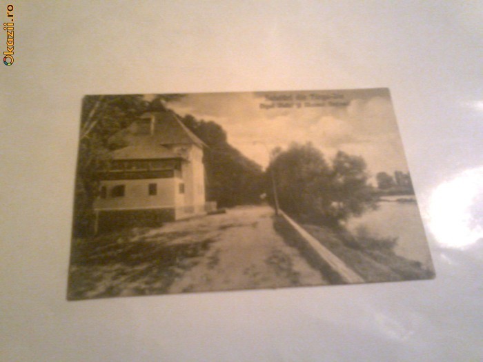 C.P.Salutari din Targul - Jiu , Digul Jiului si Muzeul National foto mare