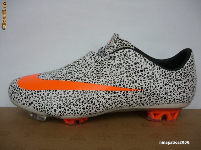 GHETE FOTBAL NIKE MERCURIAL VAPOR VI CRISTIANO RONALDO O R I G I N A L !!! foto mare