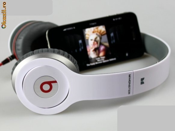 Vand Casti Profesionale Beats by dr. dre SOLO HD  - High Resolution !!! ROSII NEGRE ALBE foto mare