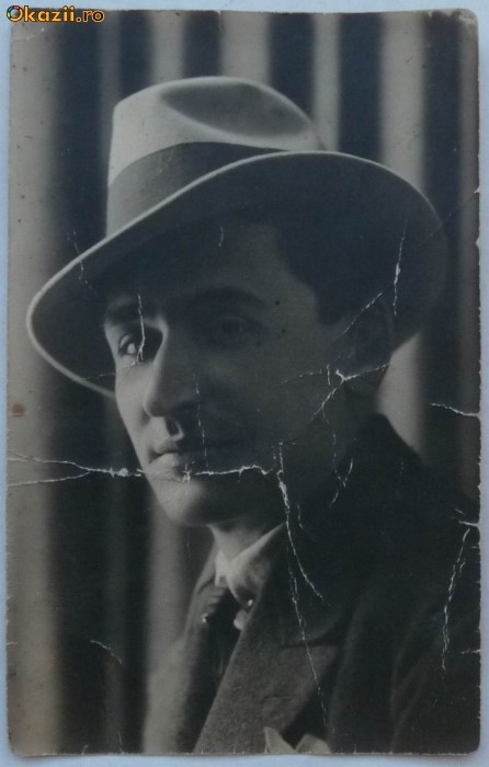 Autograful lui George Calboreanu pe ilustrata cu fotografia sa , interbelica foto mare