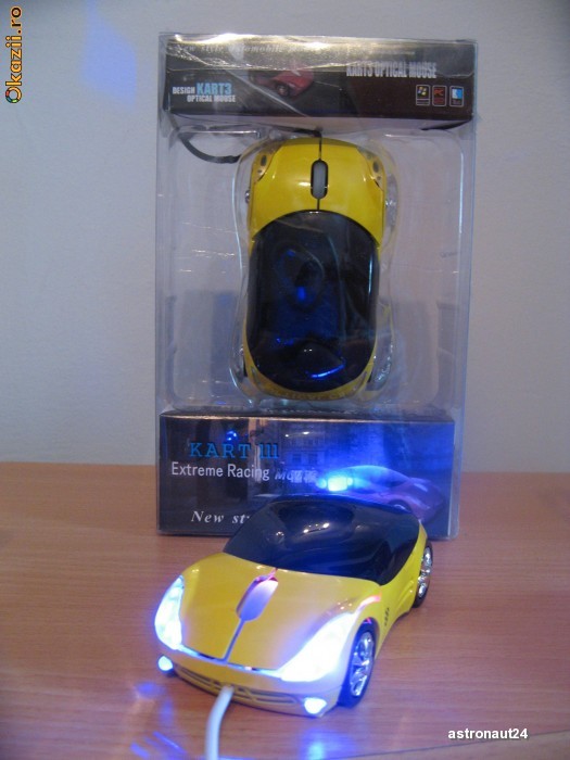Mouse Optic Sub Forma de Masina De Curse Super Cadou foto mare
