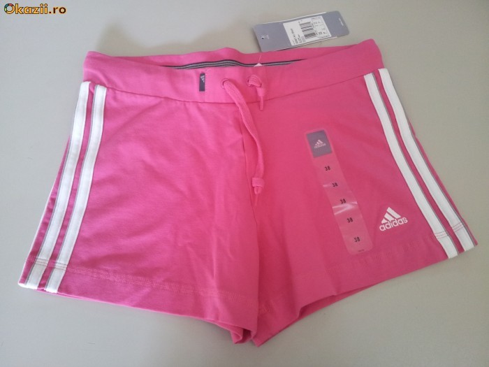 Pantaloni scurti fitness Adidas foto mare