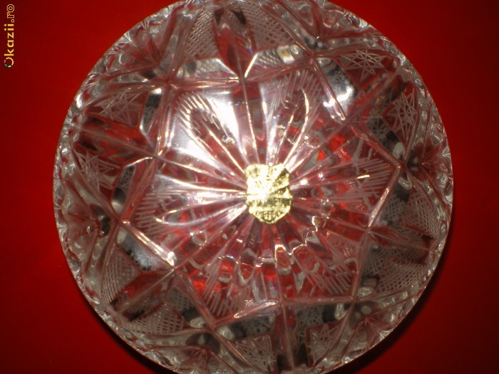 CRISTAL 100%---BOMBONIERA SUBERBA ! ! !FOARTE FRUMOS SI ATENT LUCRATA !!! foto mare