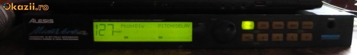 Alesis MidiVerb 4 - Procesor de efecte foto mare