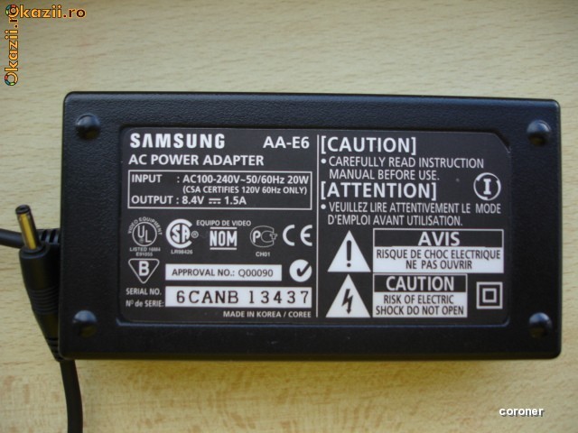 Alimentator Incarcator Camera Video Samsung AA-E6 8.4V 1.5A foto mare