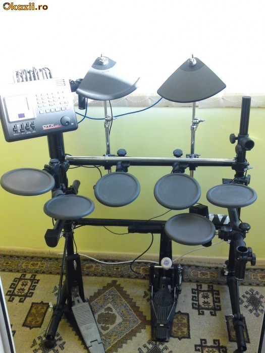 Vand tobe baterii electronice yamaha dtx II foto mare