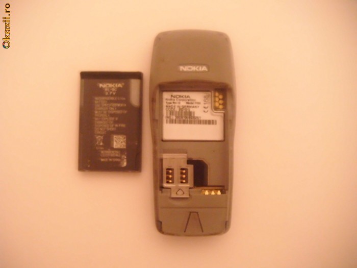 vand telefon nokia 1100 foto mare