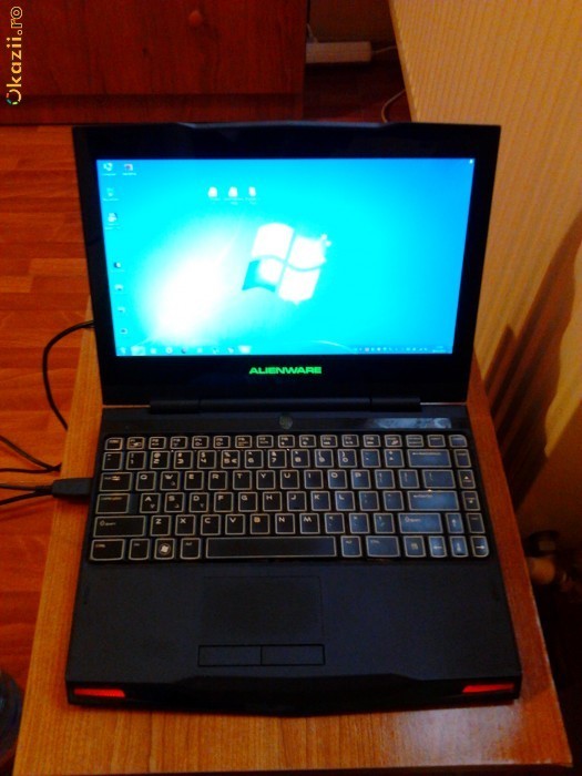 Vand Alienware M11x foto mare