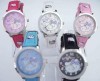 LIVRARE  GRATUITA  !!!  -  FRUMOASE  CEASURI  HELLO  KITTY  PENTRU  FETITE  SI  TINERE  MODERNE