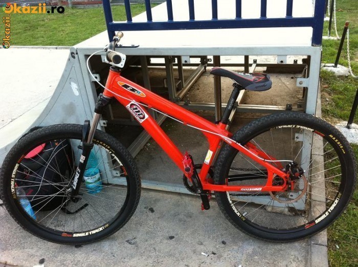 Vand Bicicleta Dirt / Street BIKE Altrix Airborne 07(MTB,BMX)stare perfecta! foto mare Vand Bicicleta Dirt / Street BIKE Altrix Airborne 07(MTB,BMX)stare perfecta! foto mare